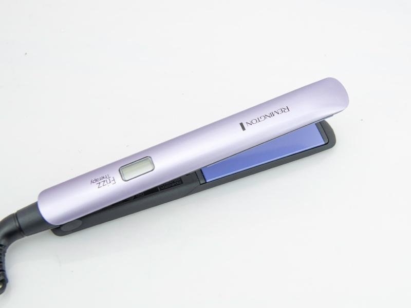 Plancha Cabello Remington Frizz Control - Cesta Maestra - RAM TECHNOLOGY
